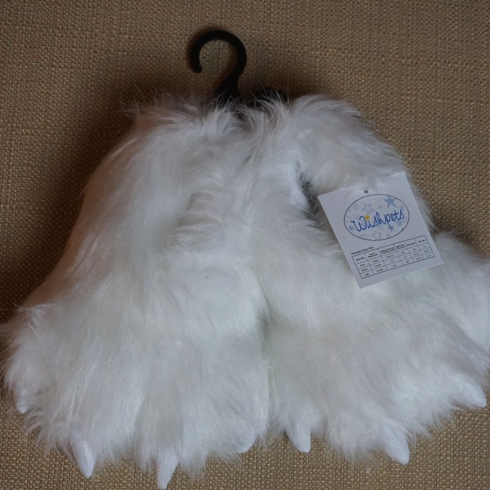 WISHPETS FUZZY POLAR BEAR PLUSH SLIPPERS CHILD'S